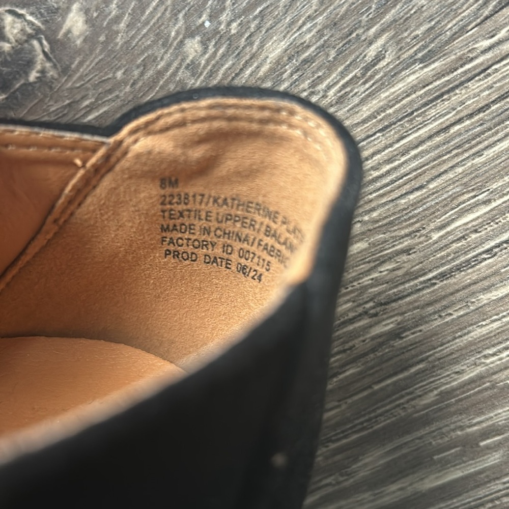 Platform slip-ons. - Picture 3 of 6